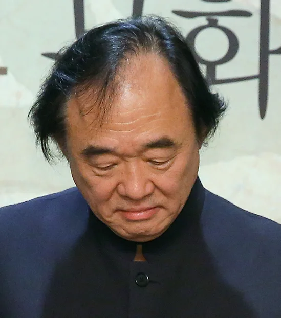 백건우