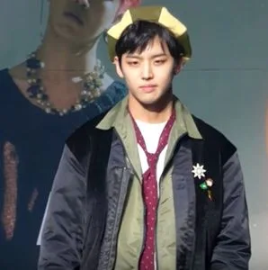 홍석