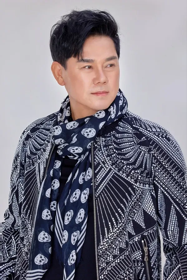 김충훈